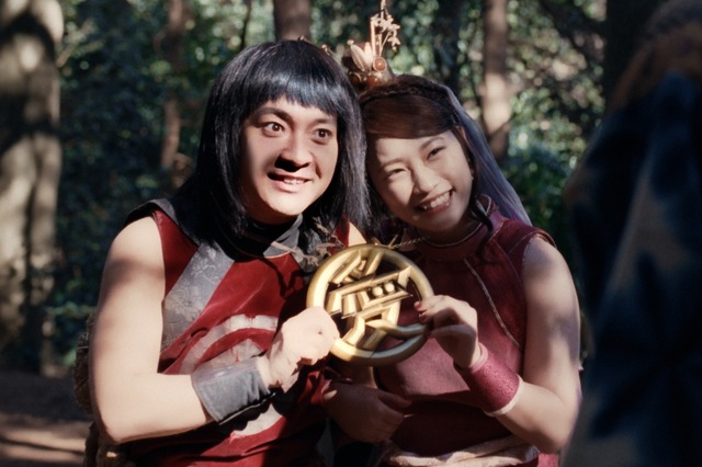 金太郎と織姫がペアルックで「ね～」を連発!　三太郎シリーズ新CM本日から 画像