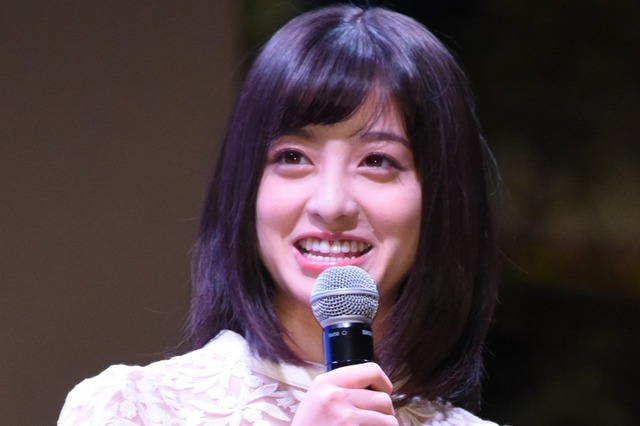 橋本環奈の“眠たそうな顔”自撮りに「かわいすぎる!」の声 画像