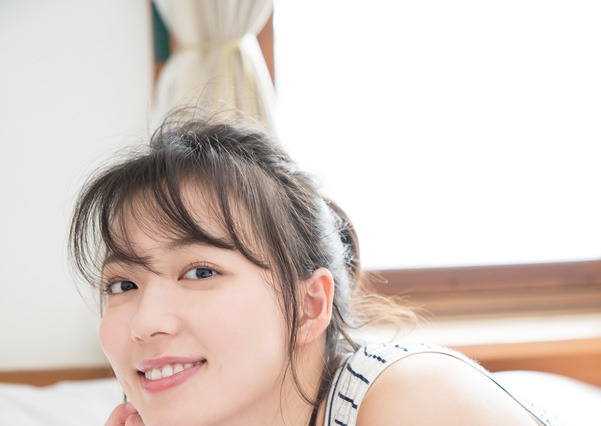 めざましお天気キャスター・阿部華也子がグラビアに挑戦! 画像