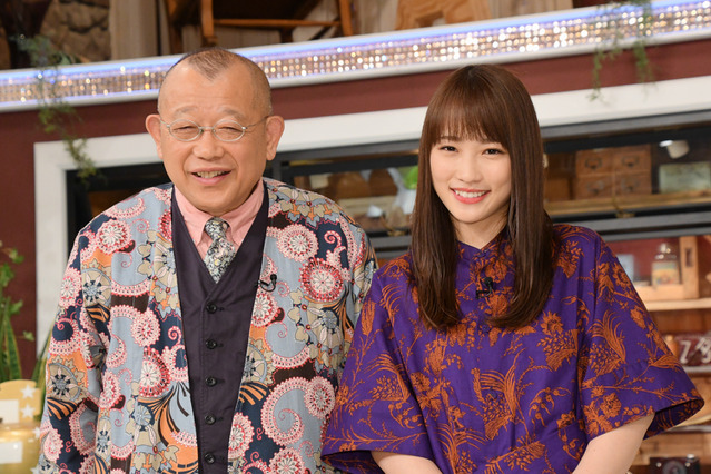 MC初挑戦の川栄李奈、鶴瓶から「色気がありますよ」と絶賛され大照れ 画像