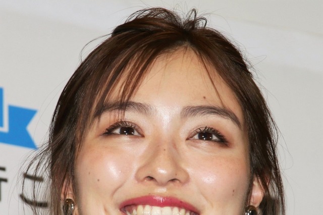 内田理央、突如恋愛の悩みを告白!「もう26歳なので、ちゃんと人を好きになりたい…」 画像