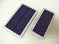 いざというときは太陽で充電！　ソーラーパネル搭載のモバイルバッテリ 画像
