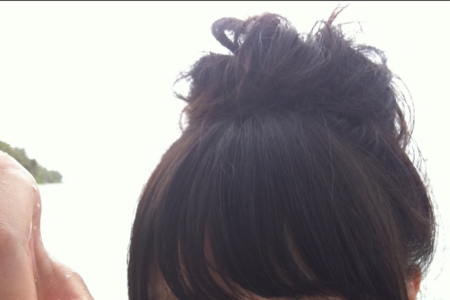 内田理央、初々しい7年前のグラビアオフショットを公開！ 画像