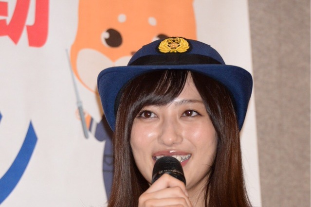 制服姿の敬礼に反響！アイドル・女優の一日署長まとめ 画像