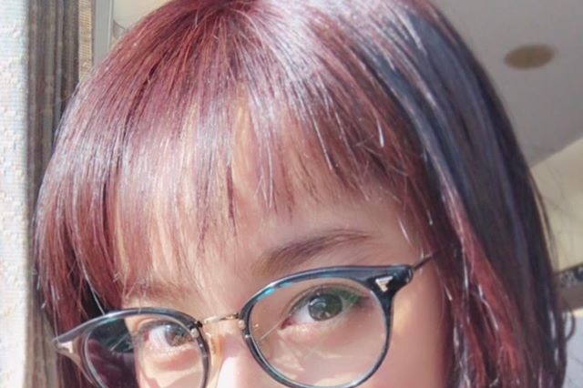 平祐奈、眼鏡をかけたドアップショットに「めっちゃかわいいー！」 画像