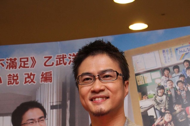 乙武洋匡、36年ぶりの義足に挑戦! 「体温伝わった」と松本人志も感動 画像