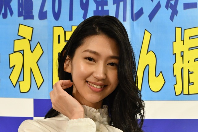 是永瞳が2019年カレンダーをリリース！オリンピックに向けMC力もつけたい 画像