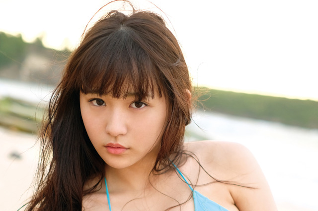 童顔巨乳の魅力全開！浅川梨奈、1stDVDが全国販売 画像