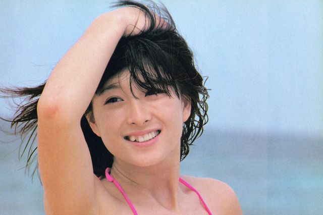 河合奈保子の4万円越えプレミア雑誌がデジタル写真集で復活! 画像