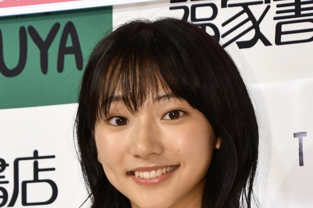 武田玲奈のナース姿に絶賛の声「可愛すぎる」「天使」 画像