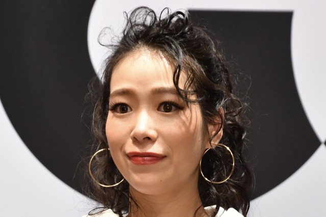 紅蘭、産後2ヵ月とは思えない美ボディ披露！「キレイすぎる」「ナイスバディ！」 画像