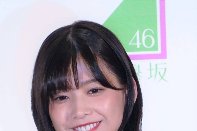 ファン歓喜！欅坂46・渡邉理佐、写真集秘蔵カットが大量公開 画像