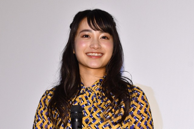 “日本一かわいい女子高生”福田愛依、舞台挨拶でドキドキ体験「初めてなので緊張します」 画像