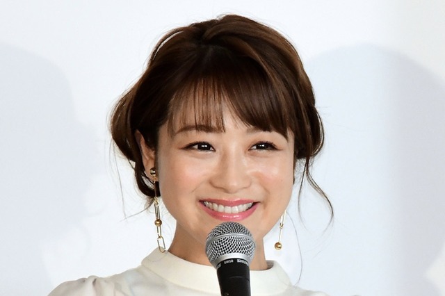 鈴木奈々、美人な義姉との仲睦まじい2ショット公開！ 画像