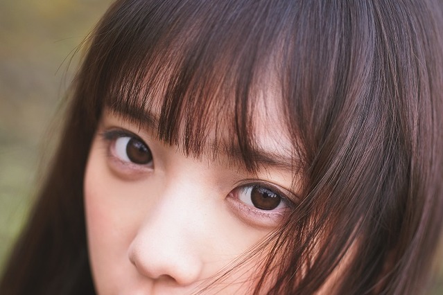 乃木坂46・与田祐希が大人の雰囲気で魅せる！『blt graph.』でグラビア披露 画像