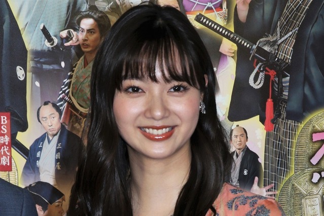 新川優愛、時代劇初挑戦に苦悩!「いろんなことが初めてづくしです…」 画像