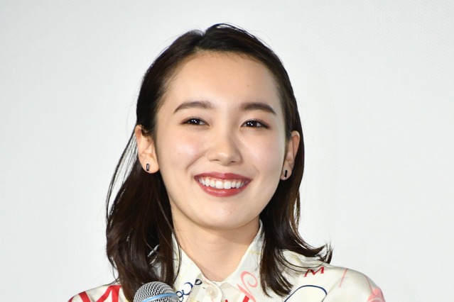 飯豊まりえ、“あざとい女子”イメージに苦悩 画像