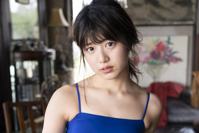 「高1ミスコン2017」グランプリの吉田莉桜がまぶしい水着＆制服姿を披露！ 画像