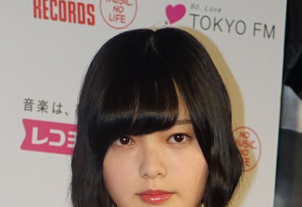 欅坂・平手、歌唱中の笑顔にファン騒然「笑ってる！！！」 画像
