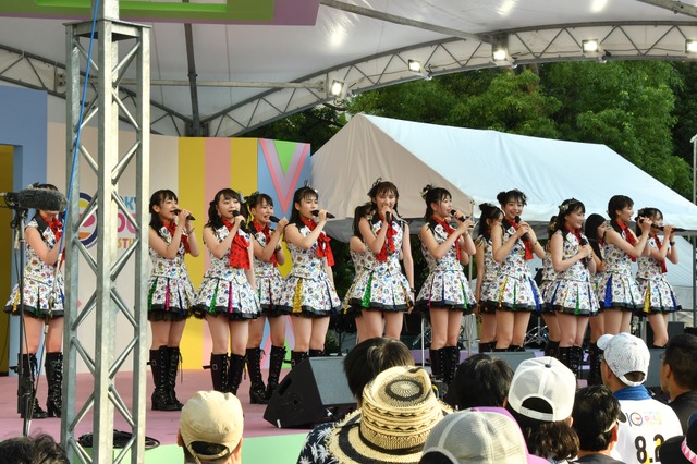 AKB48の未来を担う？　「2029ラジオフレッシュ選抜」がTIF2019でキュートなパフォーマンス 画像