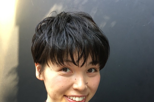 尼神・誠子のニューヘアが好評！バッサリショートヘア披露 画像