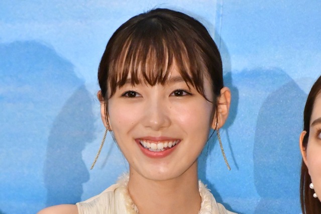 飯豊まりえ、横浜流星らと高校の同級生トークを披露…男性陣から突っ込みも 画像