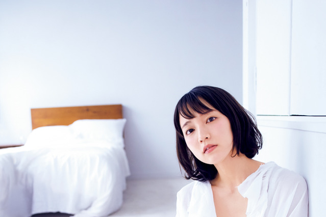 吉岡里帆がグラビア登場「今日しか撮れない雰囲気だった」 画像