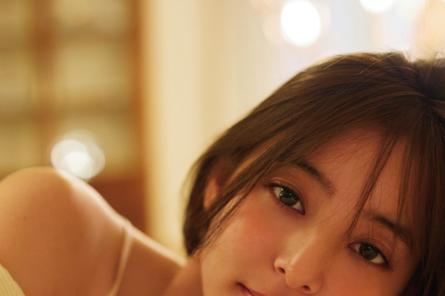 親密な距離感がテーマ......新木優子、2nd写真集『honey』12月15日発売決定 画像