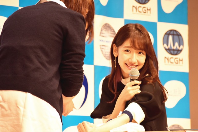 柏木由紀、ステージ上で「いやー! 恥ずかしい!」と絶叫! 画像