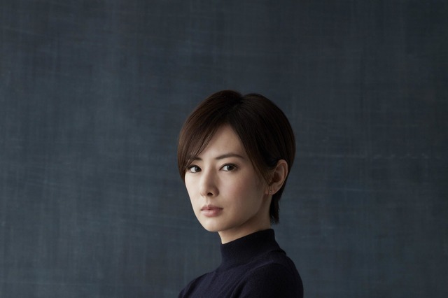 北川景子、髪を30cm以上カット！デビュー後初のショートヘアに 画像