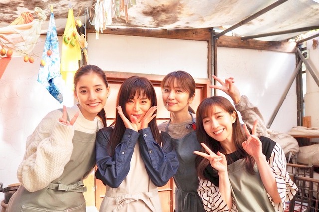 新木優子、田中みな実＆山口紗弥加＆矢田亜希子との美女集合ショット公開！ 画像