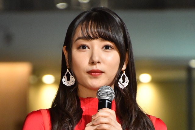 桜井日奈子、“彼氏との手繋ぎ願望”を告白……クリスマスは「予定がないので」 画像