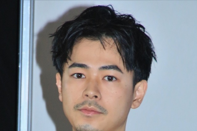 成田凌、髪へのこだわりがすごい!「1週間に1回ぐらい切ってもらってる」 画像
