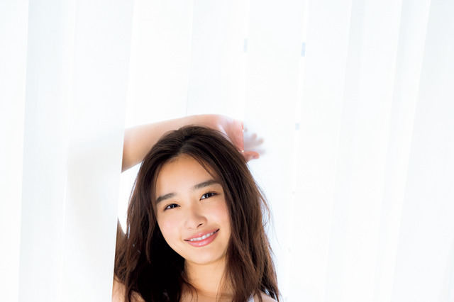 劇団4ドル50セント・安倍乙、“バレンタイン”グラビア披露！20歳迎えたばかりの水着姿も！ 画像