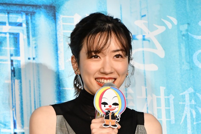 永野芽郁、20歳を迎えての初映画で実感「ミステリーって意外と面白い」 画像
