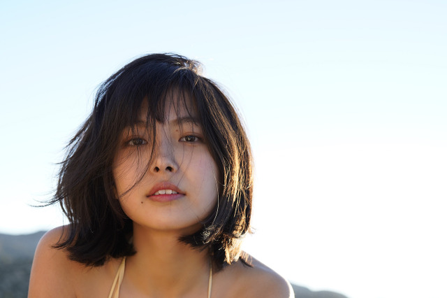 寺本莉緒が18歳とは思えない色気発揮……1st写真集撮り下ろしカット初公開! 画像