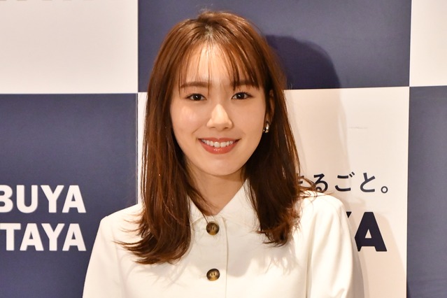 飯豊まりえ、入浴シーンも収録のカレンダーをリリース「露出が多めだったりもしています」 画像