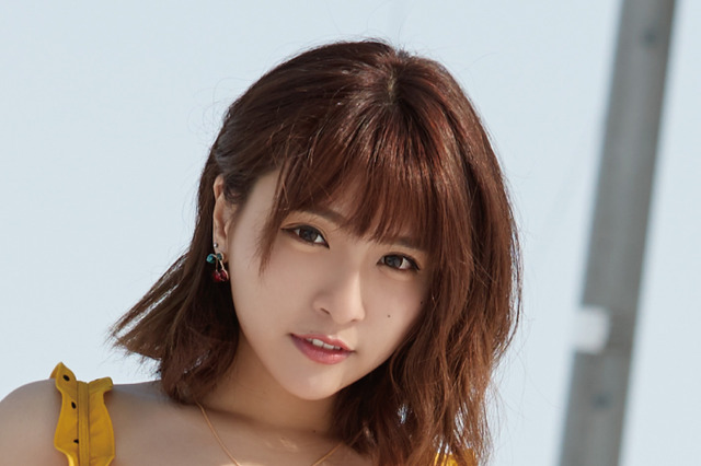 台湾の人気チアリーダー・チュンチュンの1st写真集アザーカットが電子書籍版で発売！ 画像