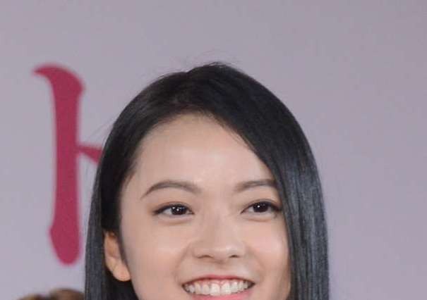 『美しい20代』川瀬莉子、実はお笑いマニア！芸人採点ノートの存在も明らかに 画像