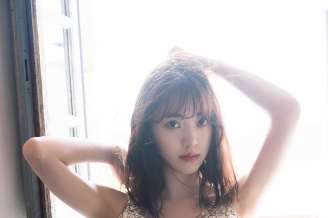 乃木坂46堀未央奈、2nd写真集から大人セクシーな裏表紙カット解禁 画像