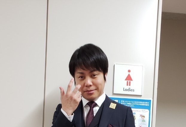 ノンスタ井上、2～3ヵ月ぶりに漫才するも相方との間にはアクリル板が！ 画像