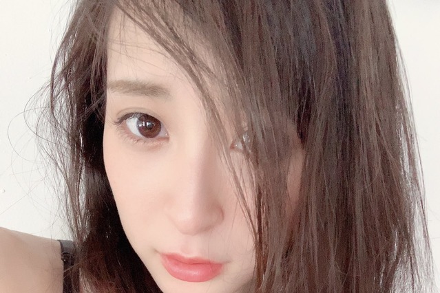 「珍しくオトナめ」中崎絵梨奈、お気に入り下着ショット公開！ 画像