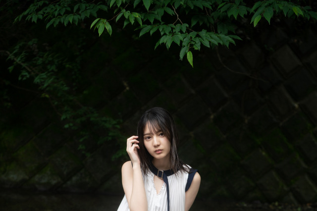 日向坂46・小坂菜緒、これまでにない魅力に迫るグラビア 画像