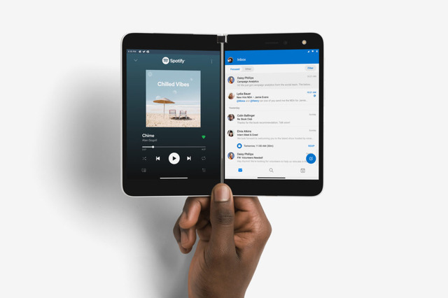 マイクロソフトが市場に投入する2画面スマホ、そのメリットは果たして…… 画像