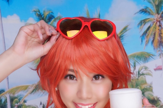 鈴木ふみ奈、セクシーすぎる2021カレンダー! 画像