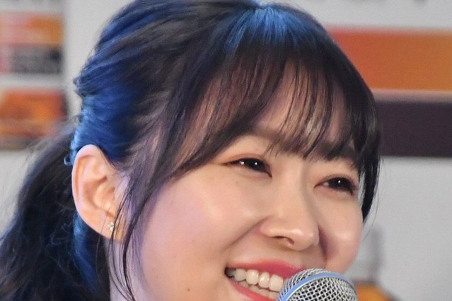 指原莉乃、HKT48卒業後に横浜デート!定番の観覧車キスは!? 画像