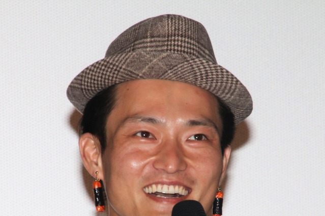 ジャルジャル福徳秀介、相手が目の前にいるのにLINEでプロポーズ 画像