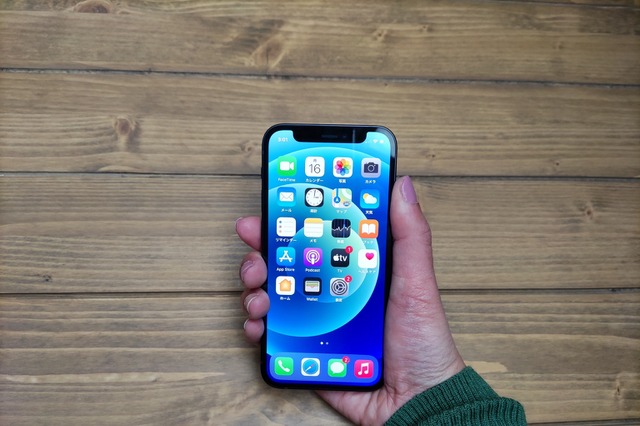 小型端末派待望のiPhone12 miniレビュー！性能面でも「買い」のモデル！ 画像
