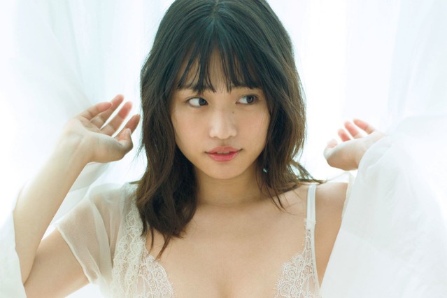 石田桃香、無防備すぎるパジャマ姿やランジェリー姿公開に！ 画像