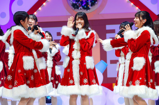 日向坂46がサンタに！イブの夜に無観客配信ライブ開催 画像